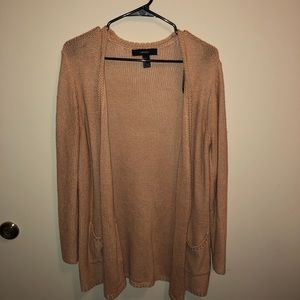 Orangy/light pink sweater